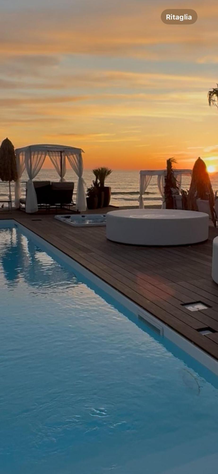 Luxury Resort Ликола Екстериор снимка